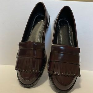 Maroon leather Loafer